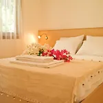 Aybey Apart Ξενοδοχείο με διαμερίσματα 3*