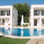 Aybey Apart Ξενοδοχείο με διαμερίσματα 3*