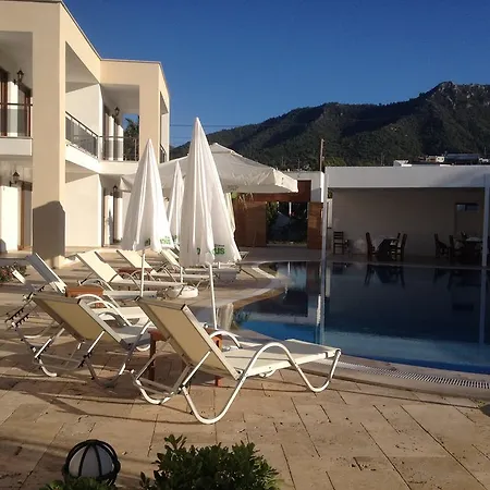 Aybey Apart Гёльтюрбюку