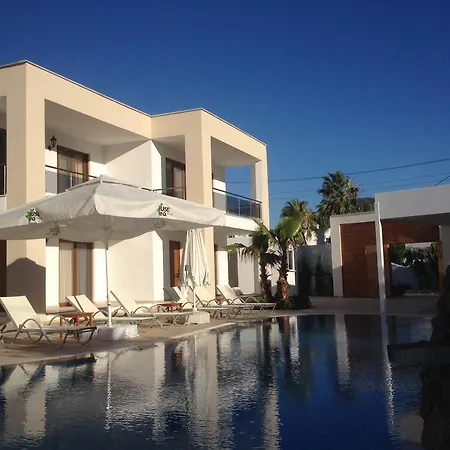 Aybey Apart 3*