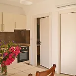Aybey Apart 3*